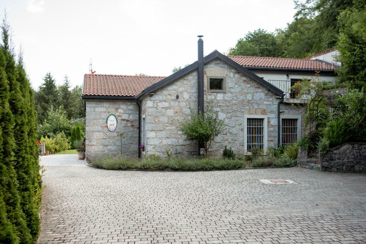 Villa Anton - The Old Dairy Hrusica  Kültér fotó