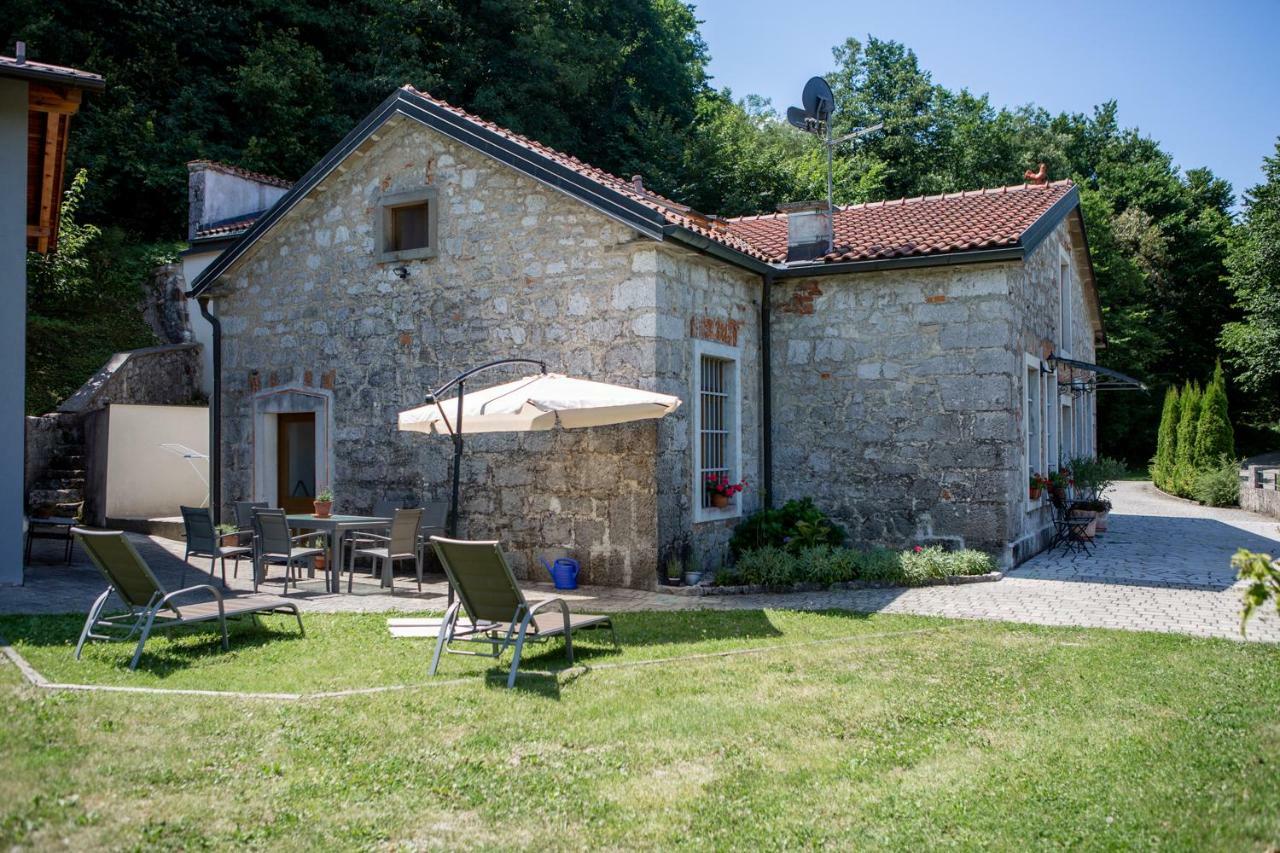 Villa Anton - The Old Dairy Hrusica  Kültér fotó